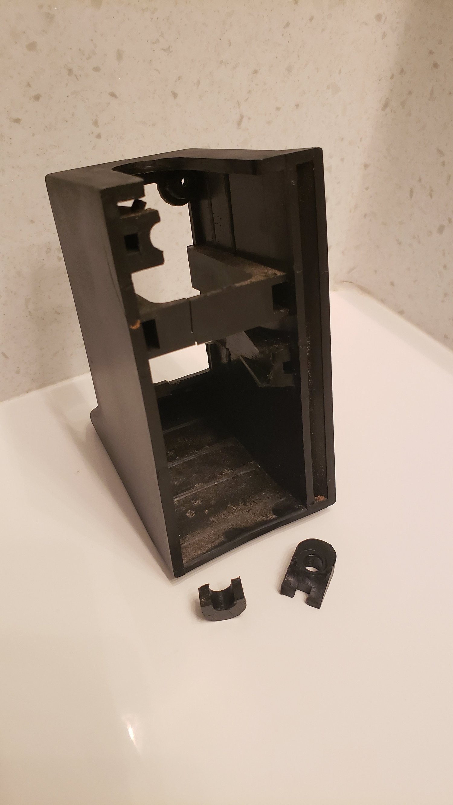 Broken drill press face before reverse engineering